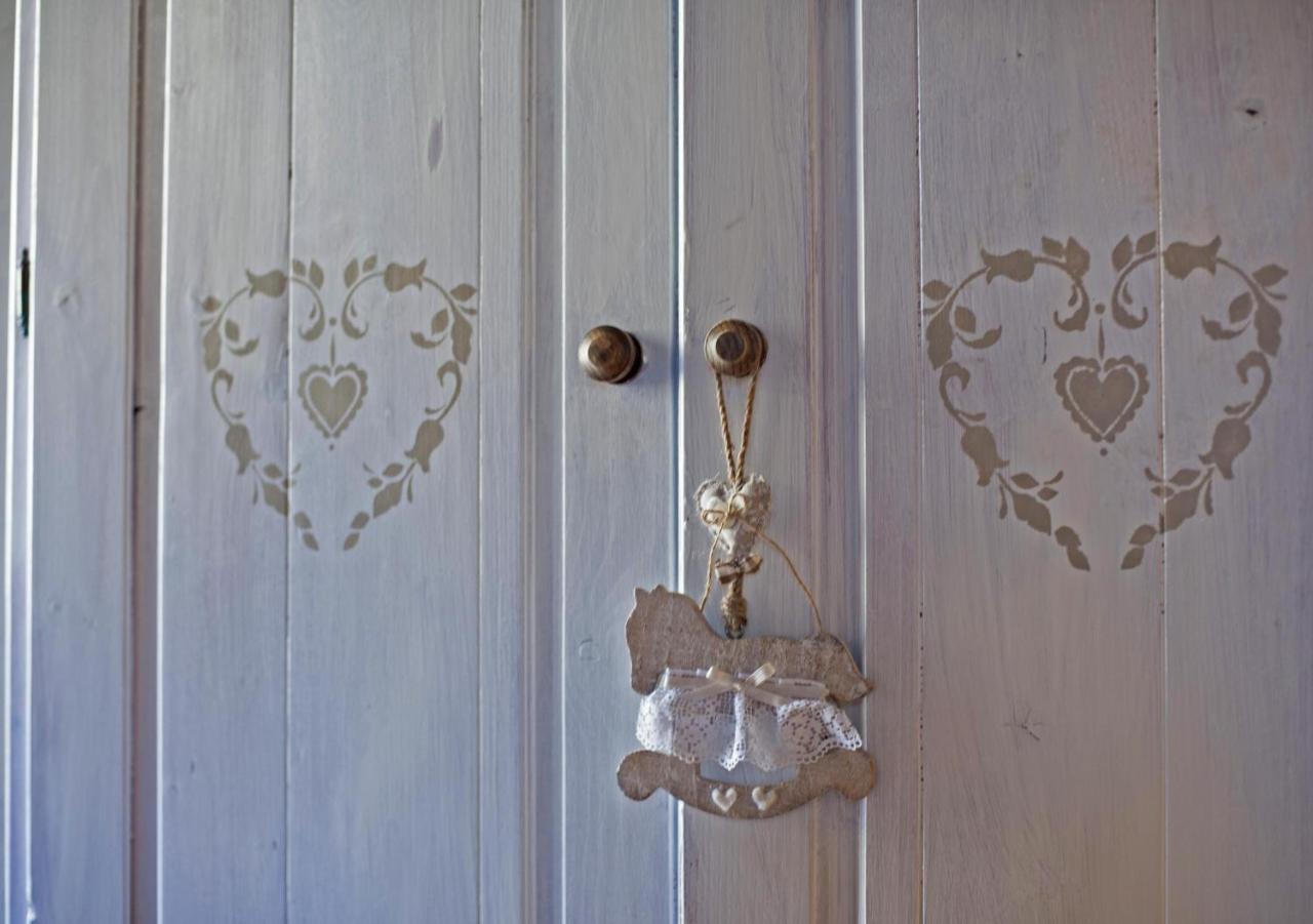 Agriturismo La Pedruscia Civo Екстериор снимка